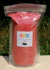 Barevná senzorická rýže - červená